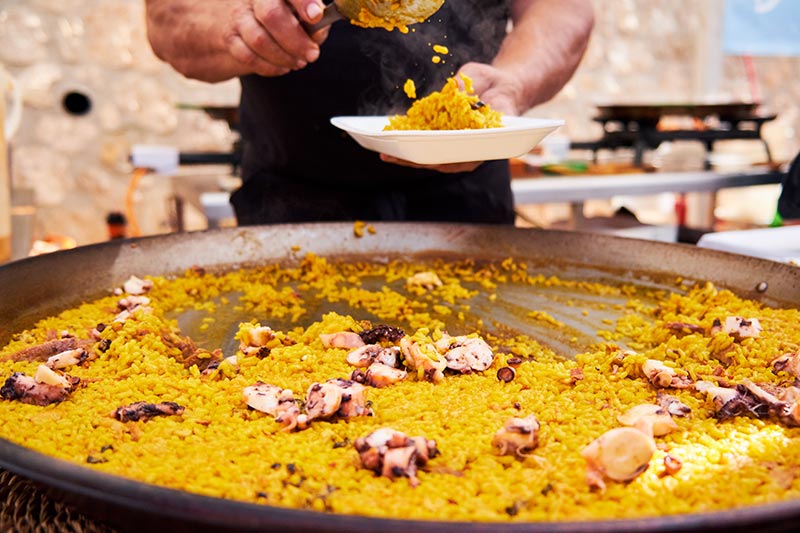 teambuilding-culinario-paella