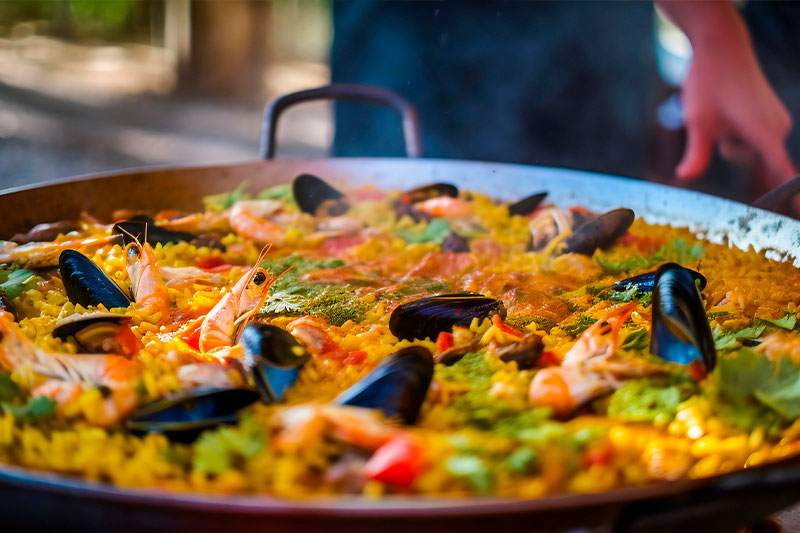teambulding-cocinar-paella
