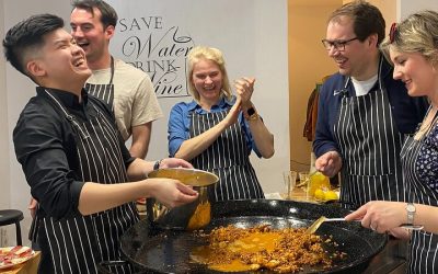 Team Building de Cocina en Barcelona – La Actividad Perfecta para Empresas Innovadoras