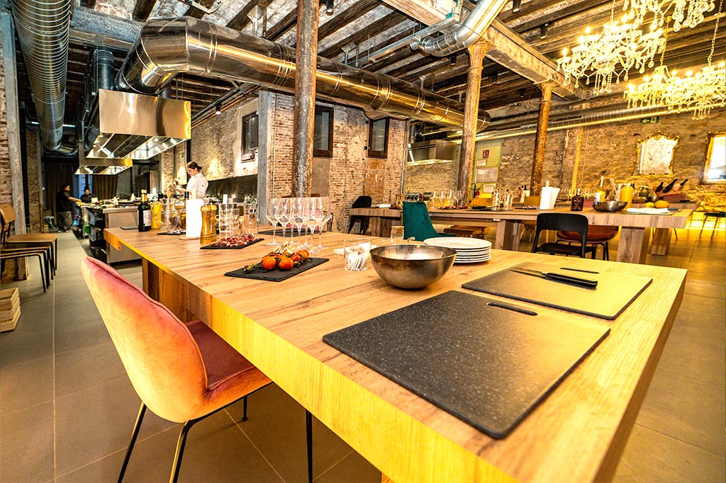 Team Building de culinario en Barcelona, actividades para grupos y equipos de empresas