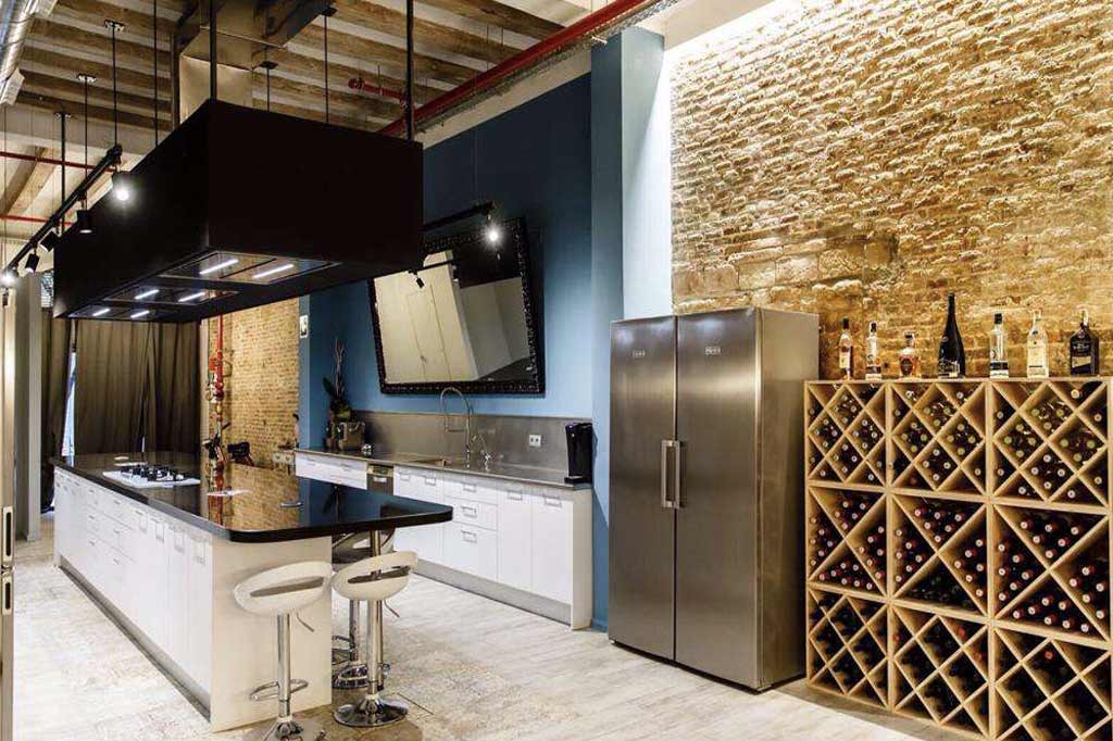 Team Building de cocina en Barcelona, talleres de paella para grupos y equipos de empresas