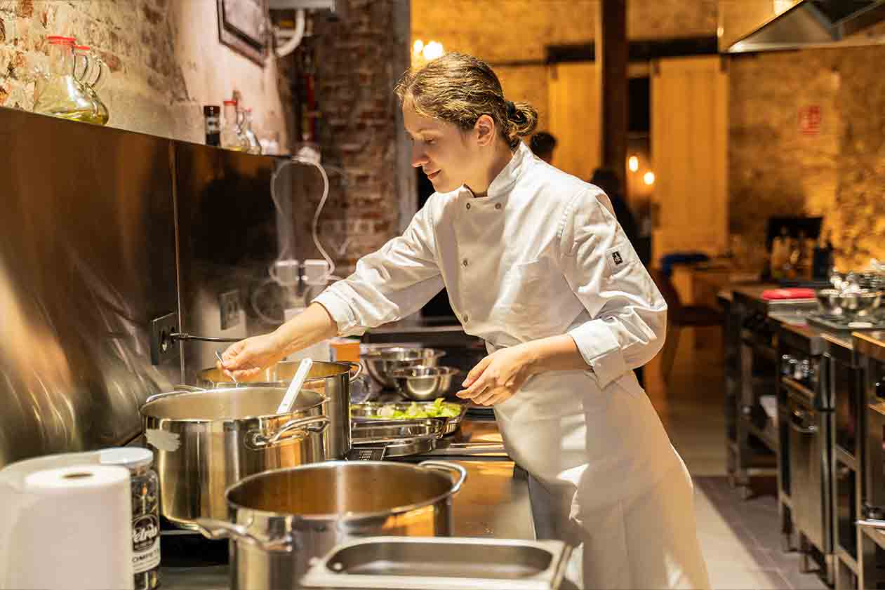 Team Building de cocina en Barcelona, actividades para grupos y equipos de empresas