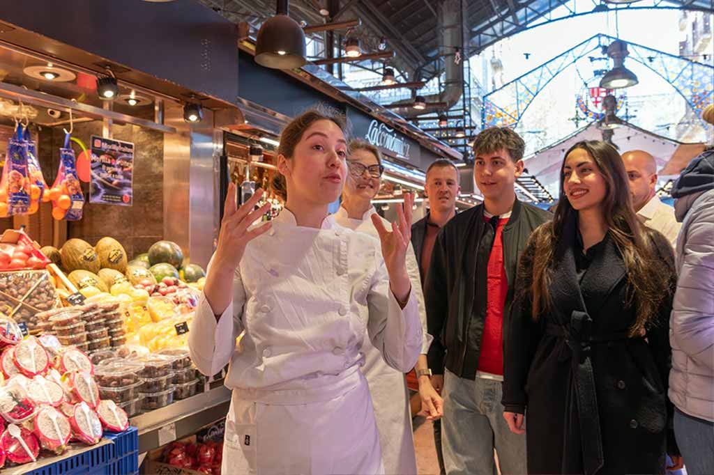 Tour por el Mercado de la Boquería de Barcelona incluido en la clase de paella